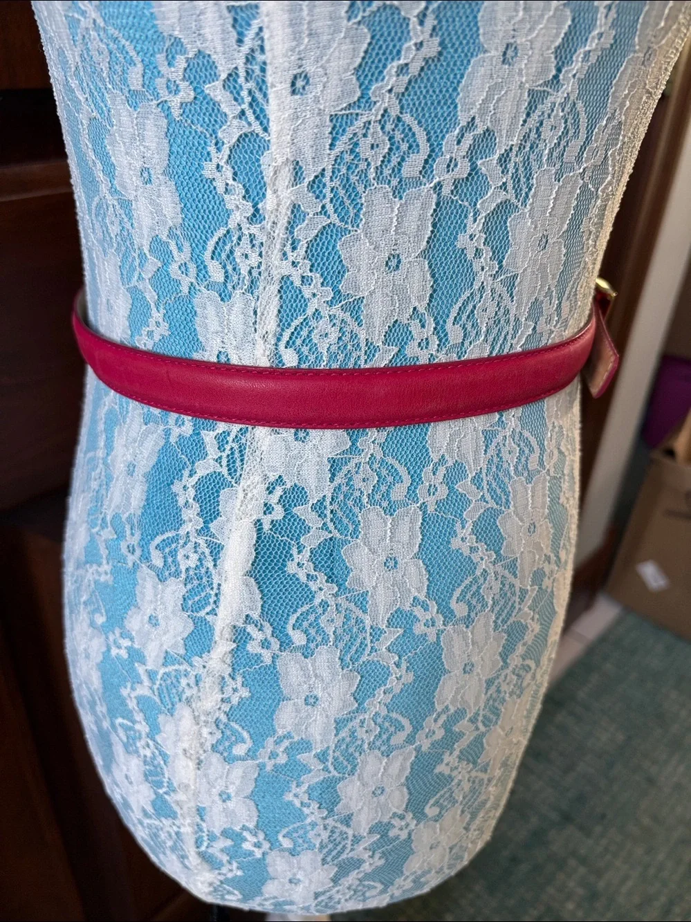 Beacon Hill  belt  fuchsia smooth Leather  gold tone buckle .75”w  size S